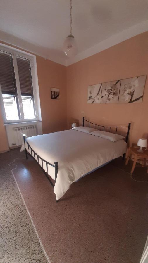 Varazze Centro Apartment Bagian luar foto