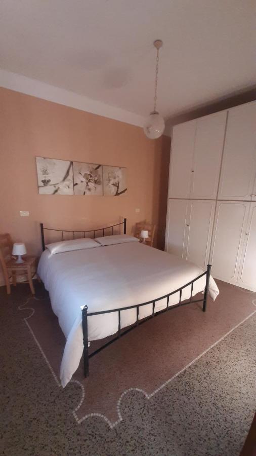 Varazze Centro Apartment Bagian luar foto