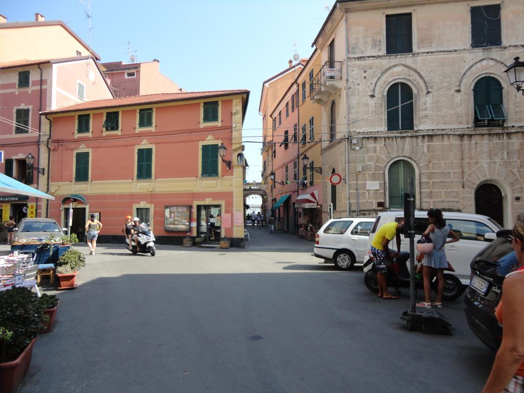 Varazze Centro Apartment Bagian luar foto